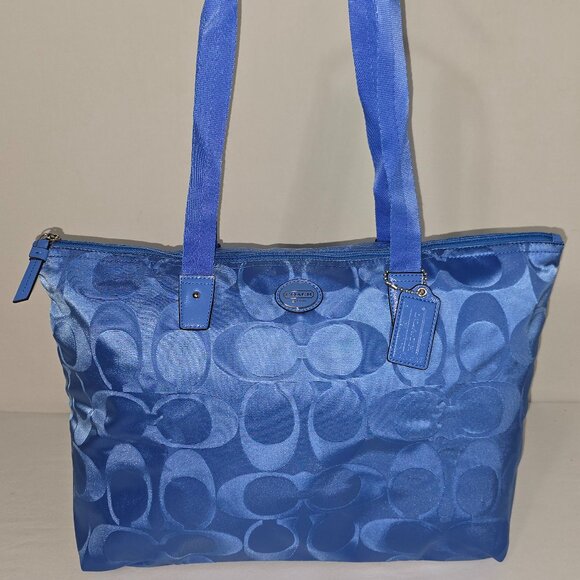 COACH Getaway Large Packable Blue Travel Weekender Tote With Zip Cosmetic Bag - Picture 13 of 15
